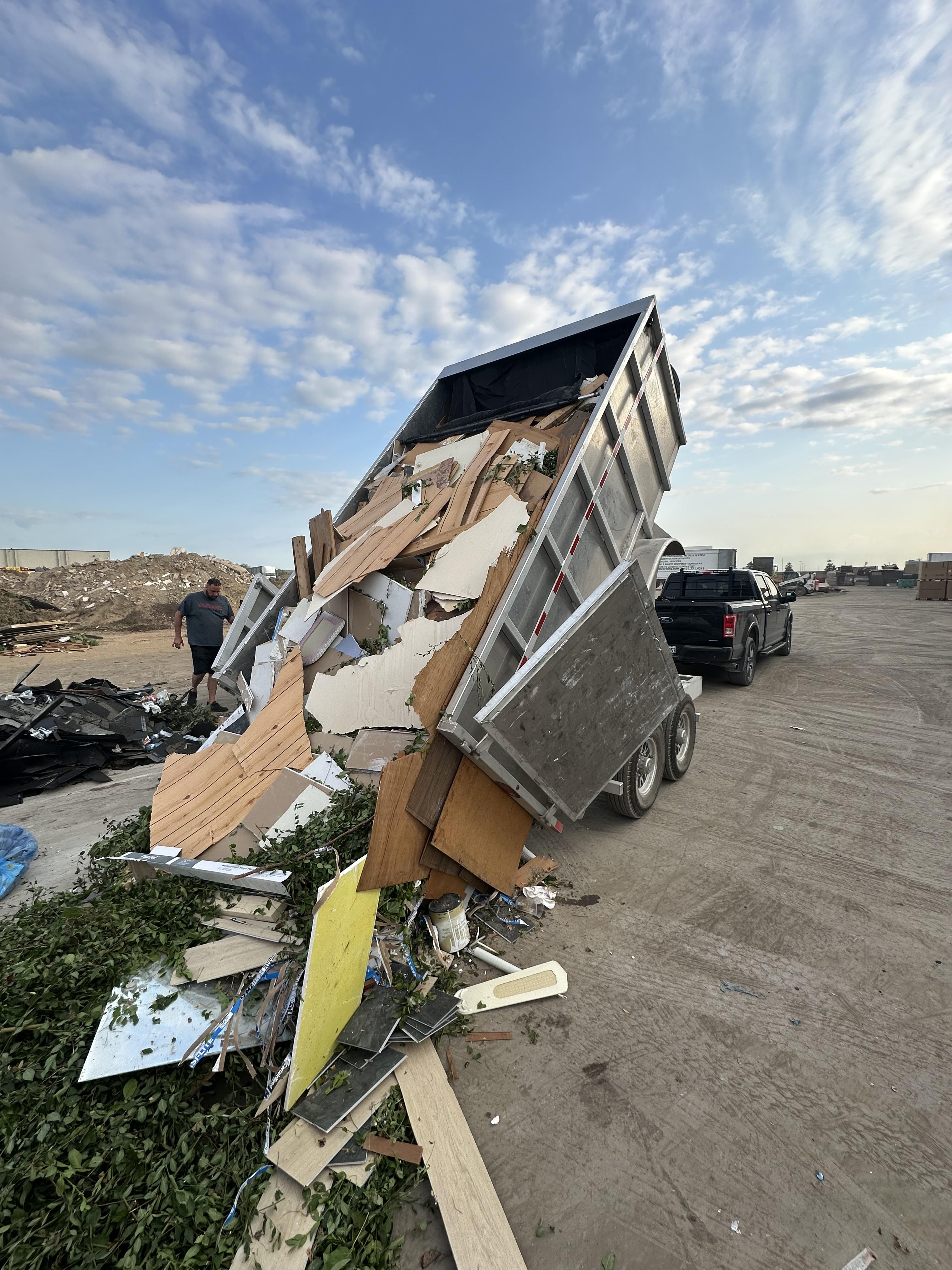 Junk2Go Dump Trailer